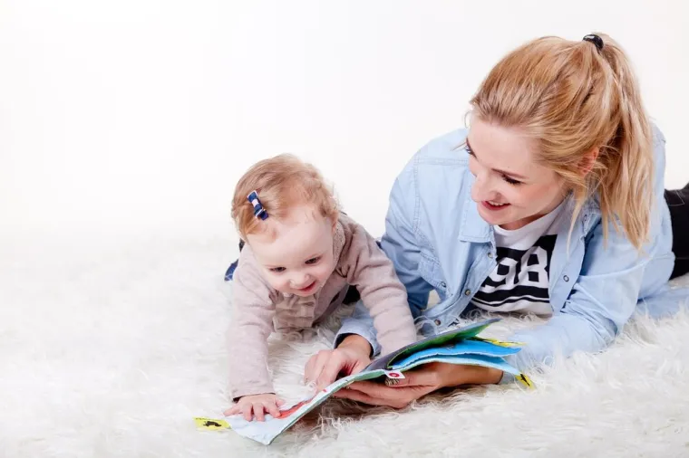 Les avantages de la langue des signes pour les bébés, Lille, Il suffira d'un signe